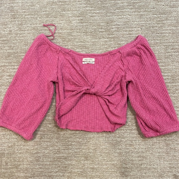 Urban Outfitters Pink Knotted Crop Top Size M - Picture 1 of 5